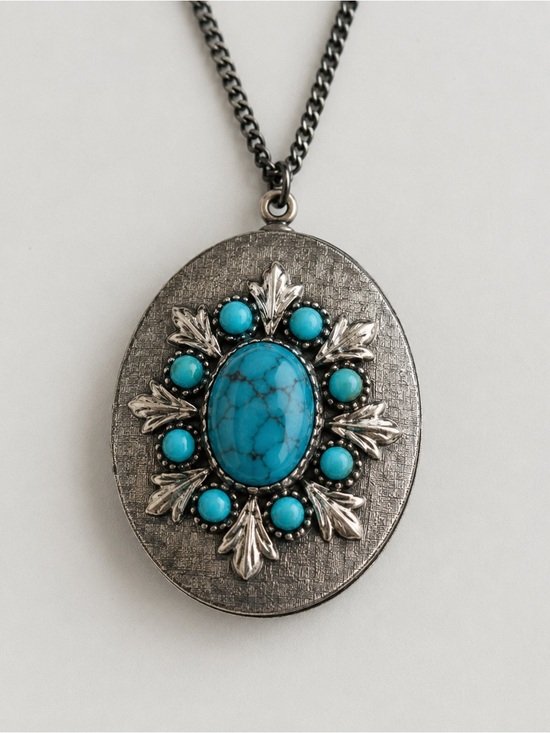 Jewelry - Vintage Style Oval Locket Necklace Blue Stone Silver Tone Pendant